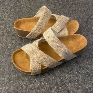 Sandals, women’s size 8